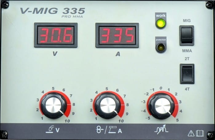 Ideal V-MIG 335 4x4 PRO MMA - Bedienfield