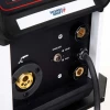 Frontanschlüsse des SKANDI KRAFT iTECH MIG 250 4R DUAL V