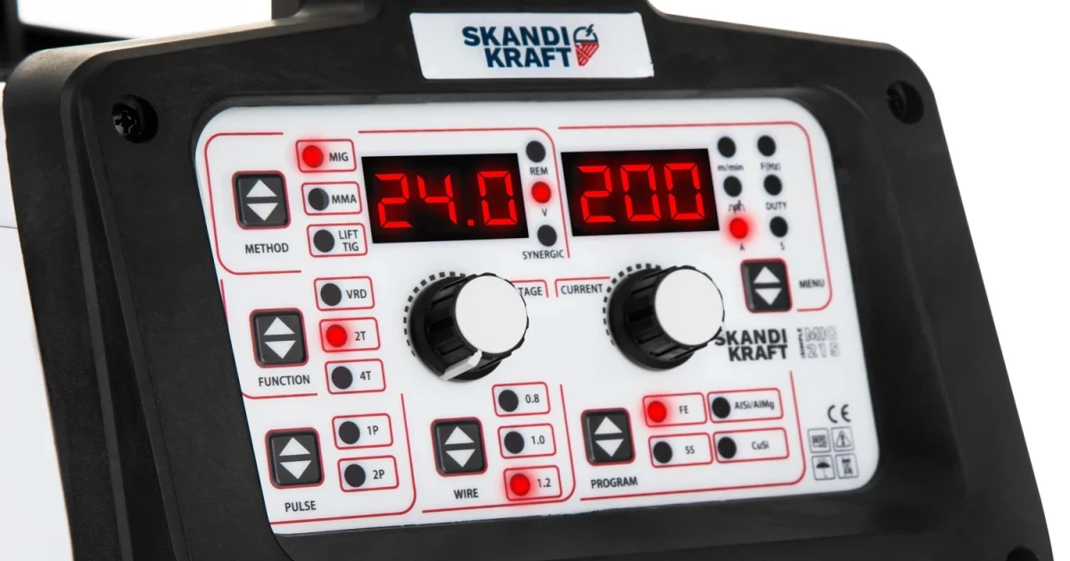 Skandi Kraft isimple Mig 215 Bedienpanel